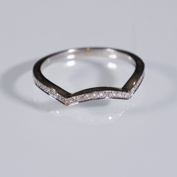 White and Rosa Gold Rings with Diamonds - Image 3