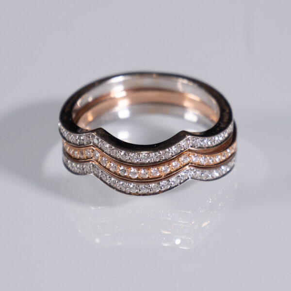White and Rosa Gold Rings with Diamonds