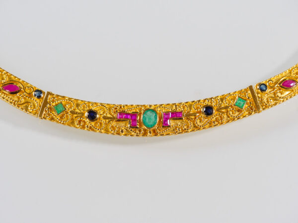 Byzantine Yellow Gold (750) Necklace - Image 2