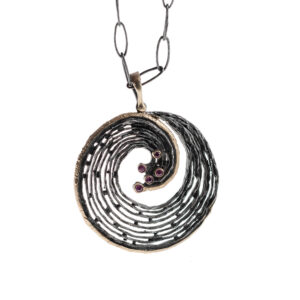 Pendant in Oxidized Silver 925 with 750 Yellow Gold and Rubies