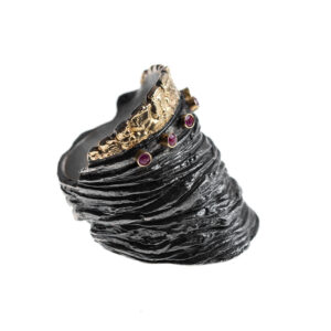 Ring in Oxidized Silver 925 with 750 Yellow Gold and Rubies