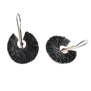 Earrings in Oxidized Silver 925 with 750 Yellow Gold
