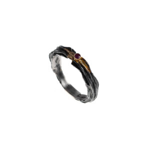 Ring in Oxidized Silver 925 with Yellow Gold 750 and Ruby