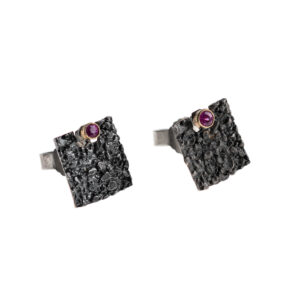 Earrings in 925 Oxidized Silver with Ruby stones